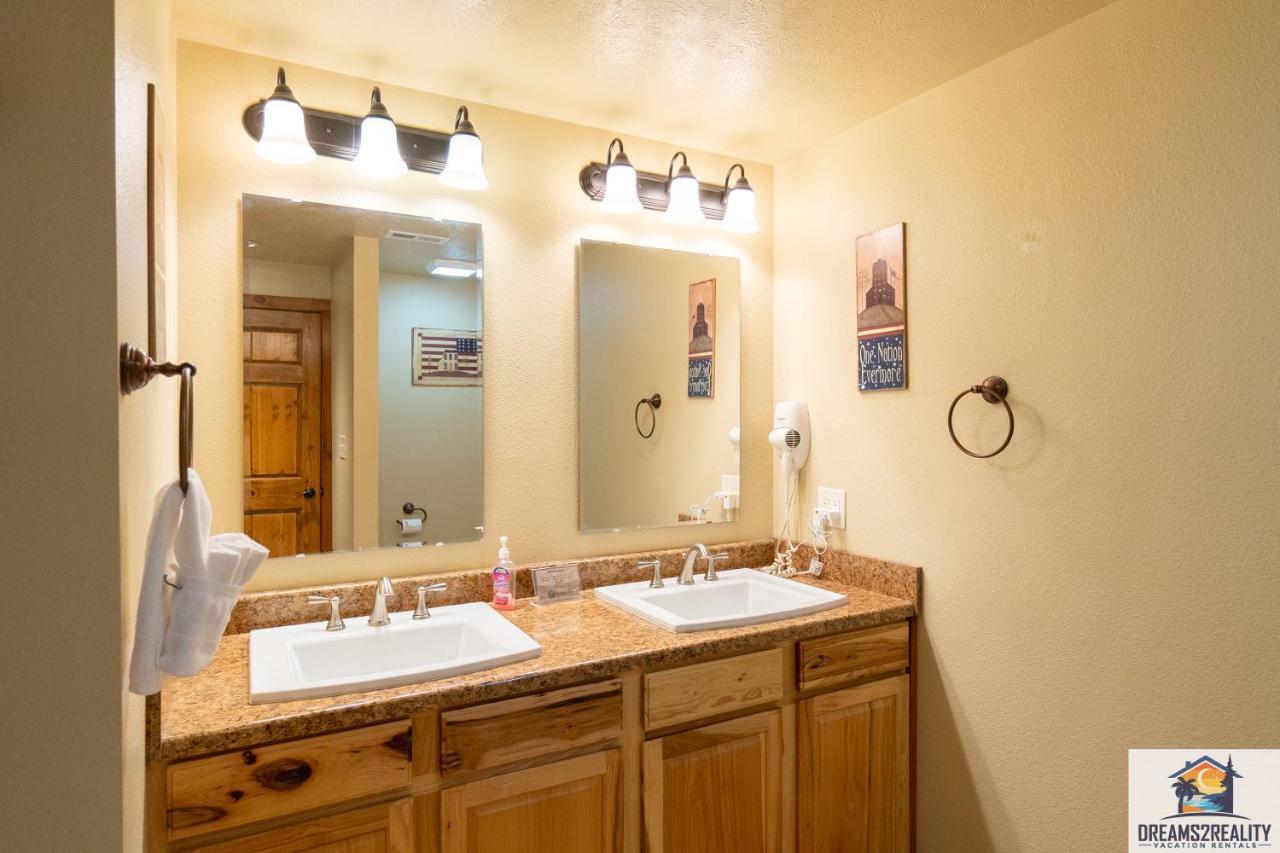 Forest Heights Lodge - 6Br - Pool Table - Near Silver Dollar City - Free Tickets Included 브랜슨 외부 사진